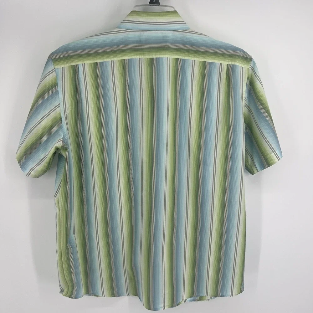 Banana Republic Mens Button-up Shirt with Green/White/Blue Stripped pattern sz L